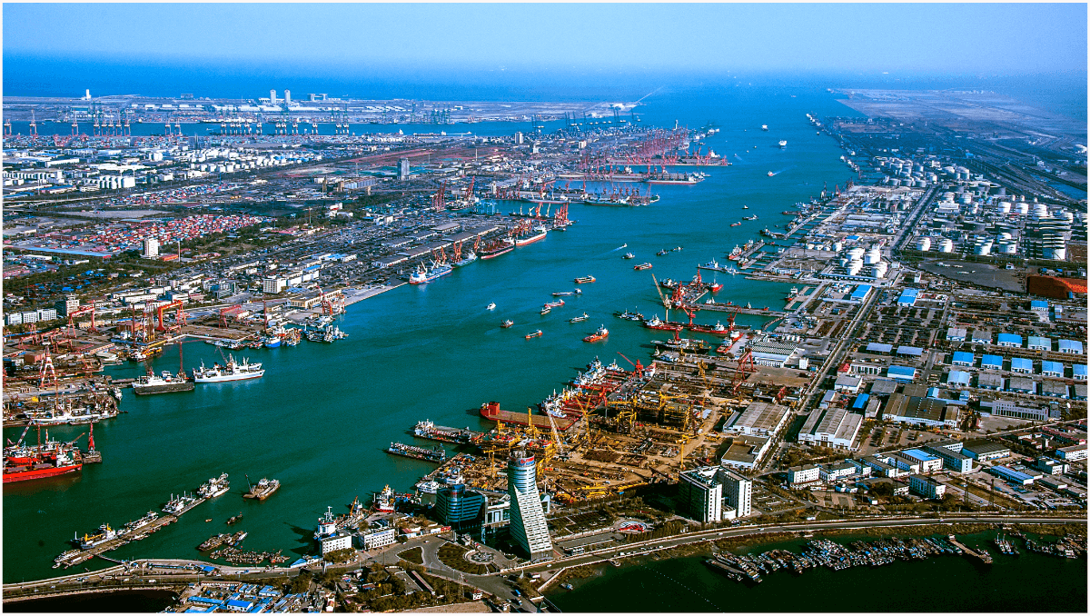 集裝箱擁堵現(xiàn)象明顯消退！全球貿(mào)易放緩的又一跡象